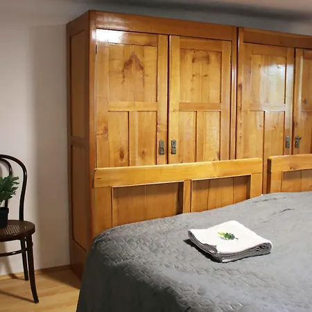 With A - C In Zgornji Leskovec 54833