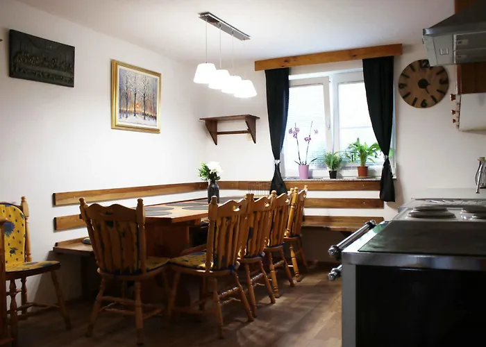 With A - C In Zgornji Leskovec 54833 بيت للعطل *