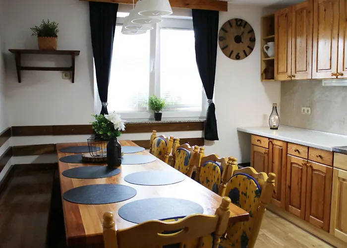 Casa de Férias With A - C In Zgornji Leskovec 54833 Zgornji Leskovec